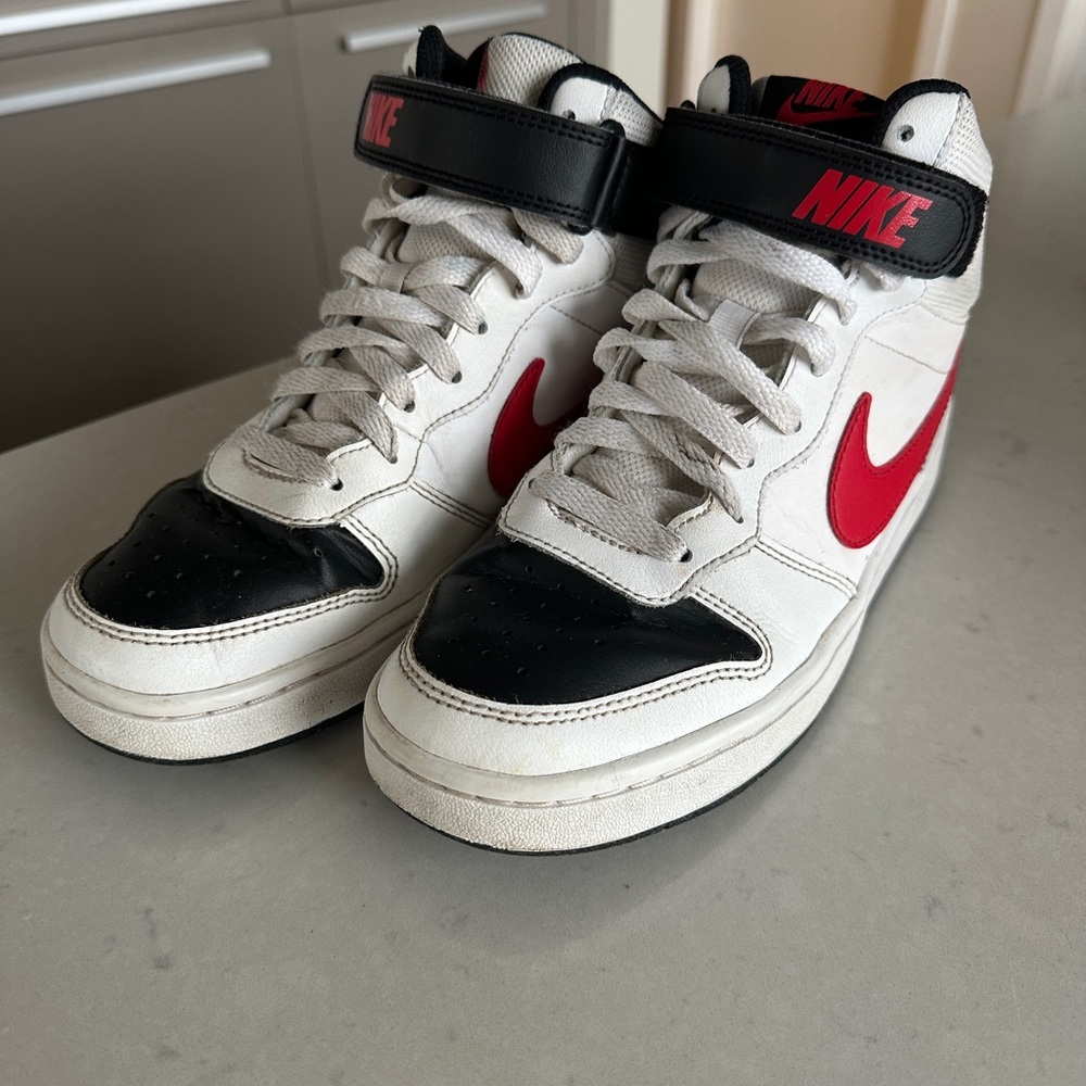 Nike Women's Sneakers - White, Black, and Red